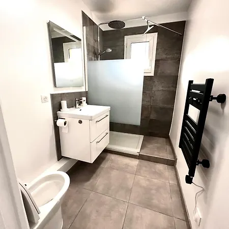 アパート Superbe Climatise Avec Terrasse Proche